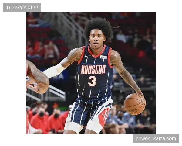 达姆施塔特门将舒恩专访：谈面对高位压迫时如何选择第一脚传球发动进攻